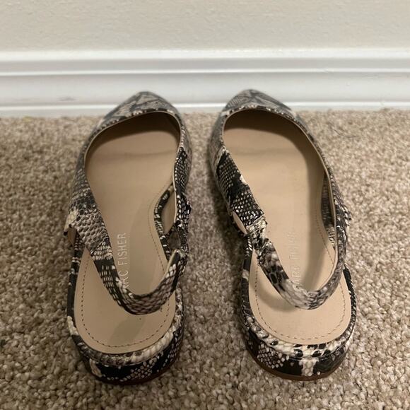 Marc Fisher Ansli Snakeskin Sling Back Flat Mules 5.5 - Picture 4 of 7
